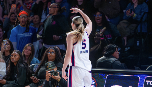 Bueckers Drops Career High, Wins Free Throw Challenge Presented By Xfinity as Breeze BC Tops Mist BC